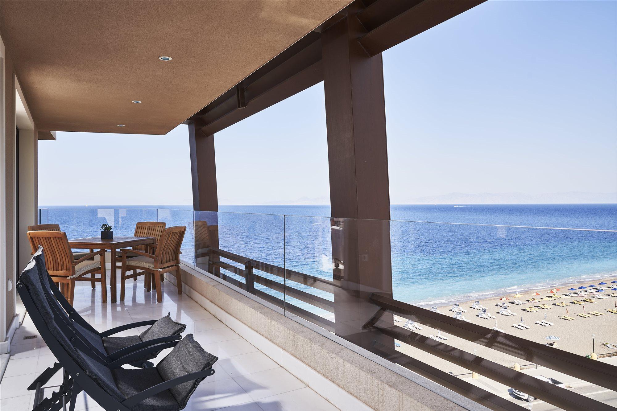 Bellevue On The Beach Suites Rhodes City Екстер'єр фото